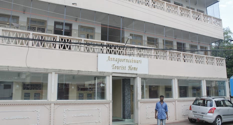Annapoorneshwari Tourist Home, Kochi 1